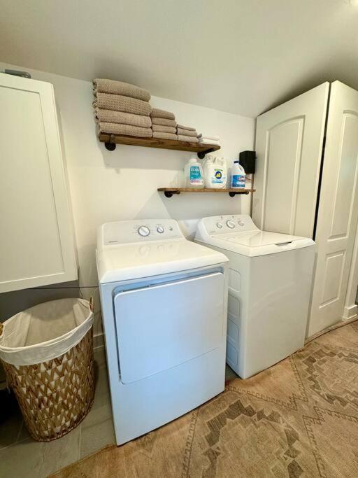 Villa Downtown Dream- Relaxing Escape In Downtown Pensacola Extérieur photo